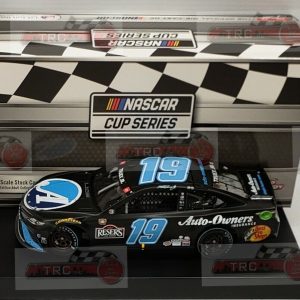 Martin Truex Jr 2021 Lionel #19 Auto Owners Darington Raced Win Toyota 1/24