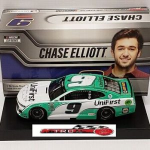 Chase Elliott 2021 Lionel #9 UniFirst Chevy Camaro 1/24