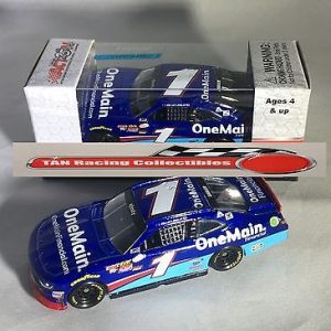 Elliott Sadler 2017 Lionel/Action 1/64 #1 OneMain Financial Chevy Camaro Diecast Car