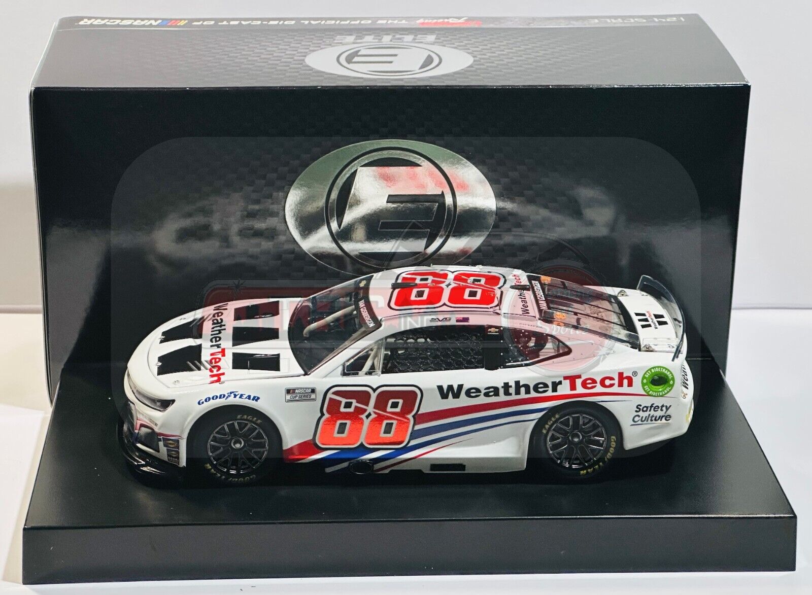 Shane Van Gisbergen 2025 Lionel #88 WeatherTech NEXT GEN ELITE Chevy Camaro 1/24 - Image 2