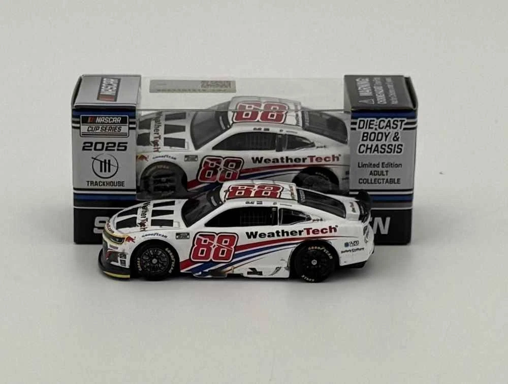 Shane Van Gisbergen 2025 Lionel #88 WeatherTech Chicago Raced Win Camaro 1/64 - Image 2
