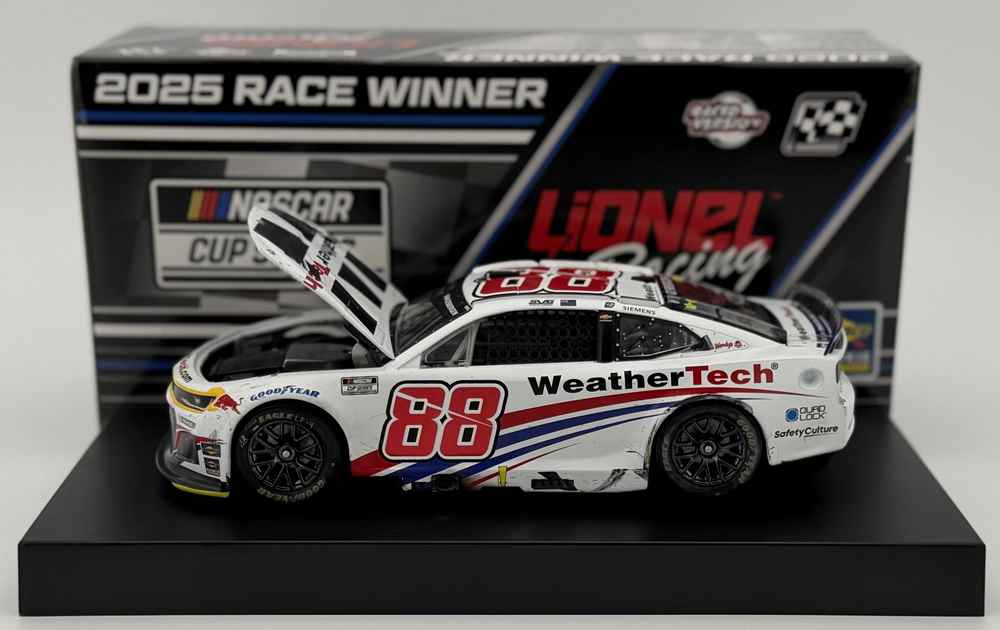 Shane Van Gisbergen 2025 Lionel #88 WeatherTech Chicago Raced Win Camaro 1/24 - Image 2