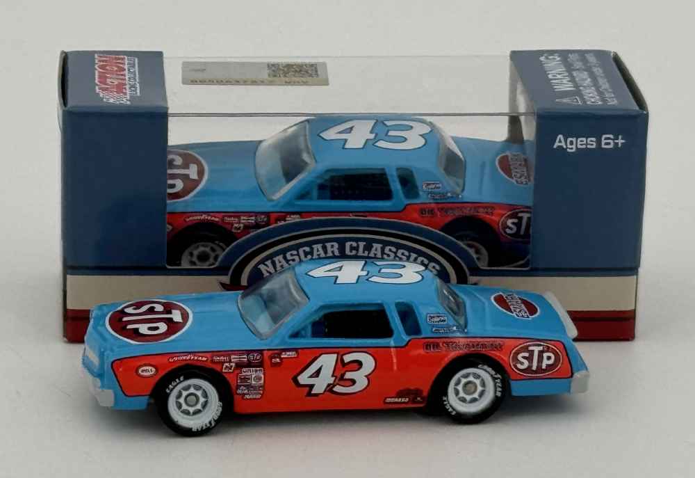 Kyle Petty 1981 Lionel Racing #43 STP Chevy Monte Carlo Riverside Swap 1/64 - Image 2